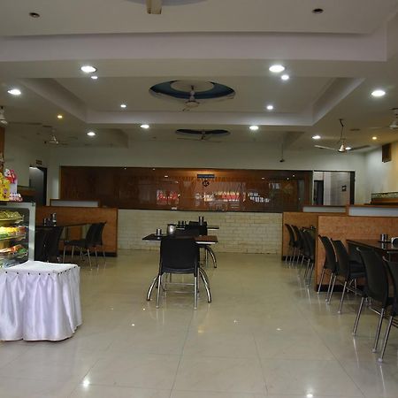 Rams Inn Thanjavur Exteriör bild