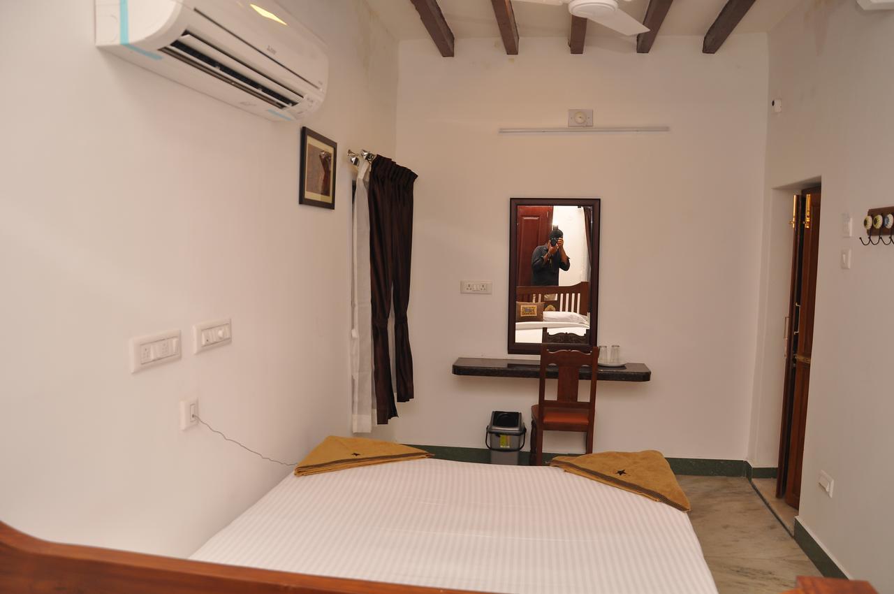 Rams Inn Thanjavur Exteriör bild