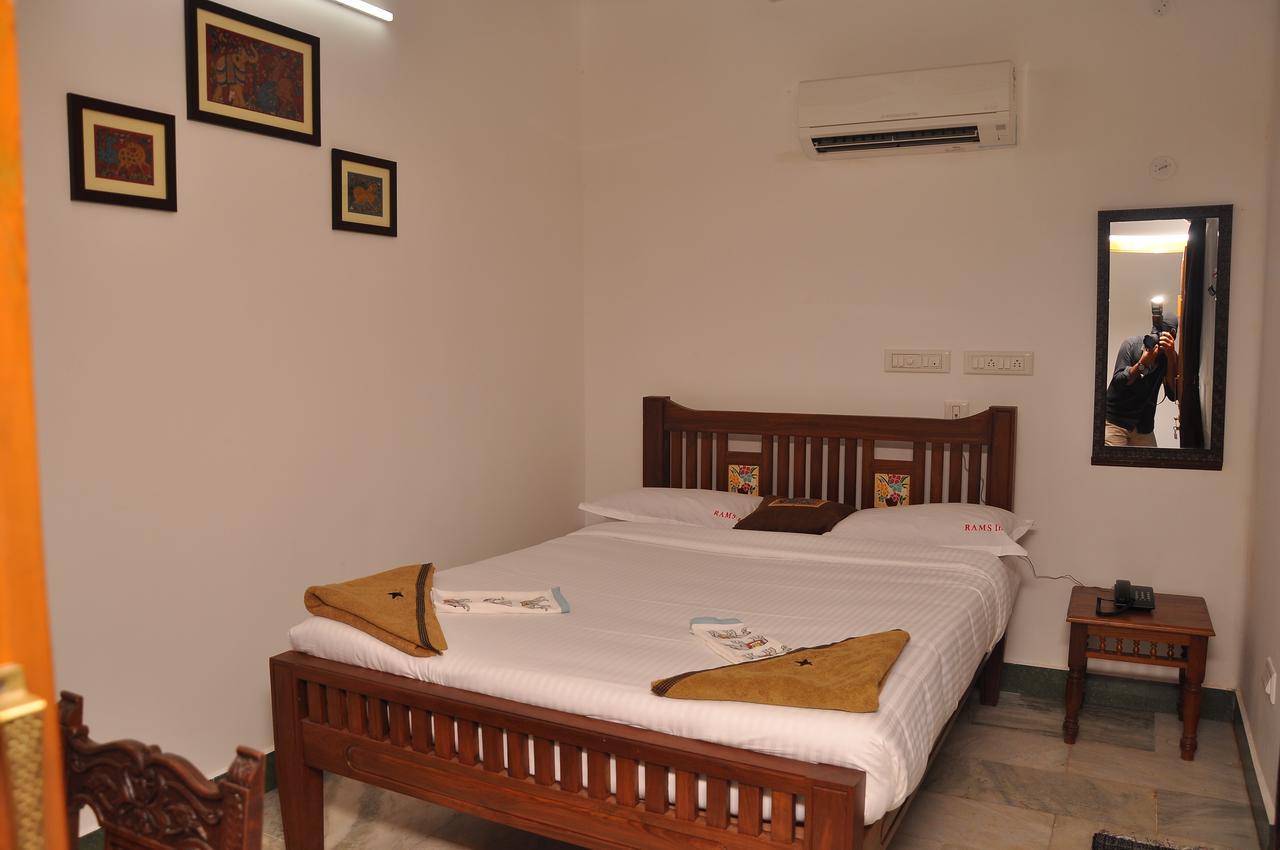 Rams Inn Thanjavur Exteriör bild