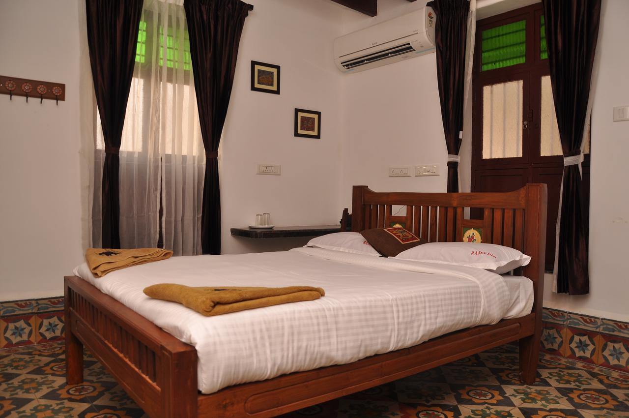 Rams Inn Thanjavur Exteriör bild