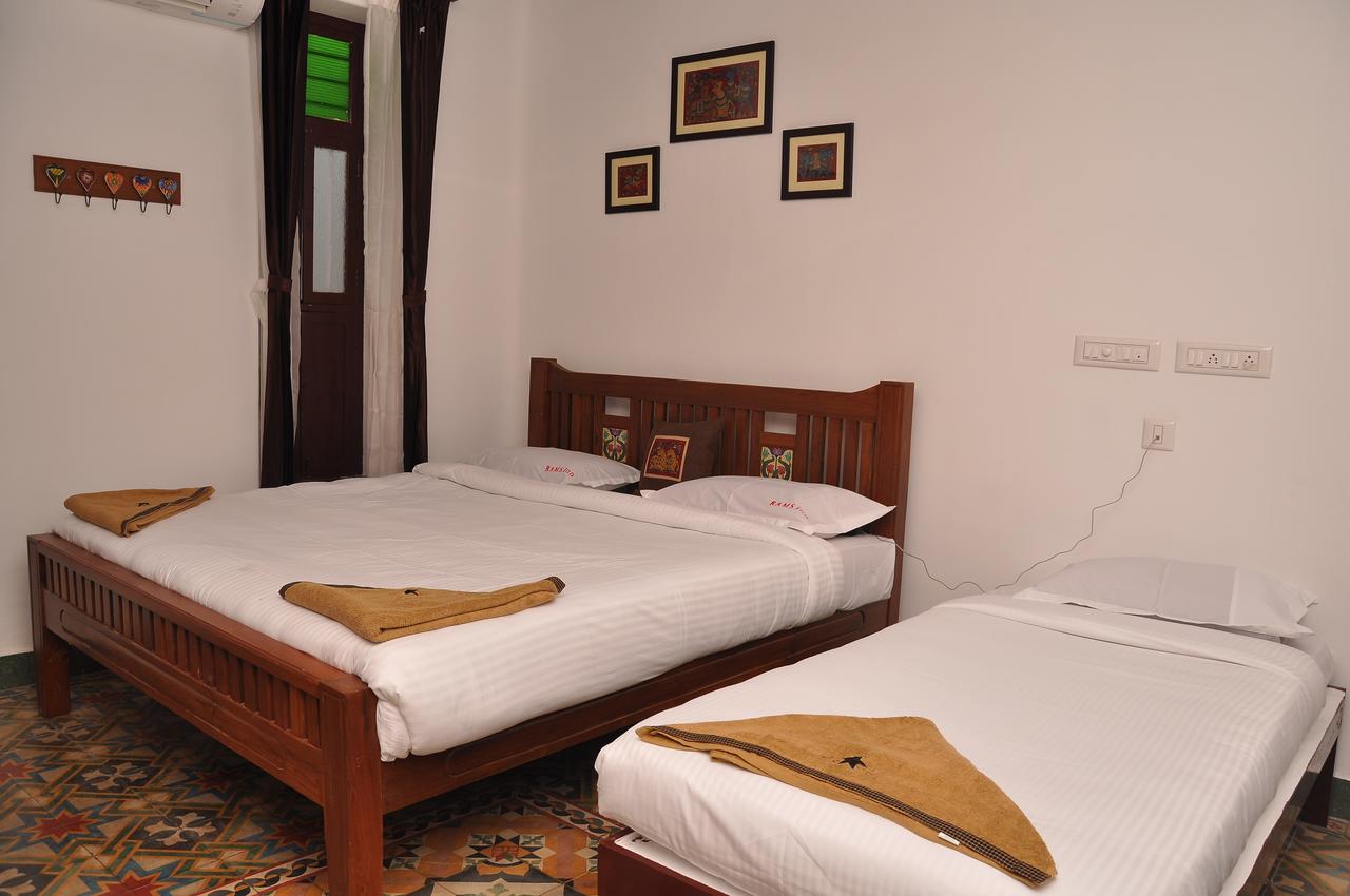 Rams Inn Thanjavur Exteriör bild