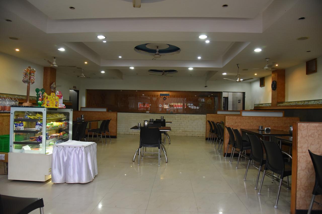 Rams Inn Thanjavur Exteriör bild